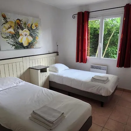 In With Golf And Pool Holiday home Les Forges (Deux-Sevres)