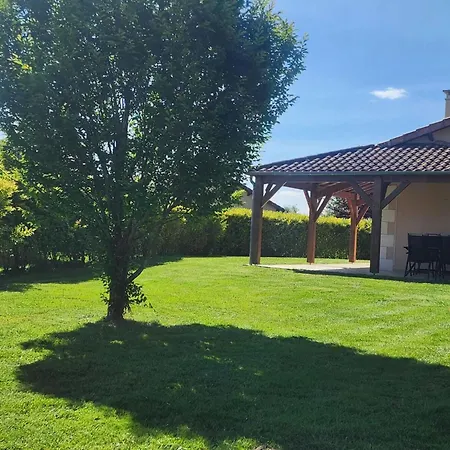 Holiday home In With Golf And Pool Les Forges (Deux-Sevres)